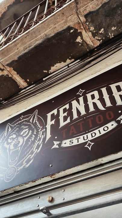 Rótulo de Fenrir Tattoo Studio